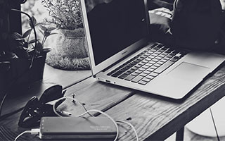 爱游戏网页版-德甲球队成功签约全新赞助商，开启新篇章，德甲合作伙伴