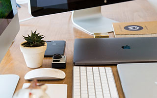 爱游戏官方登录入口-热火艰难战胜篮网，稳步向前迈进