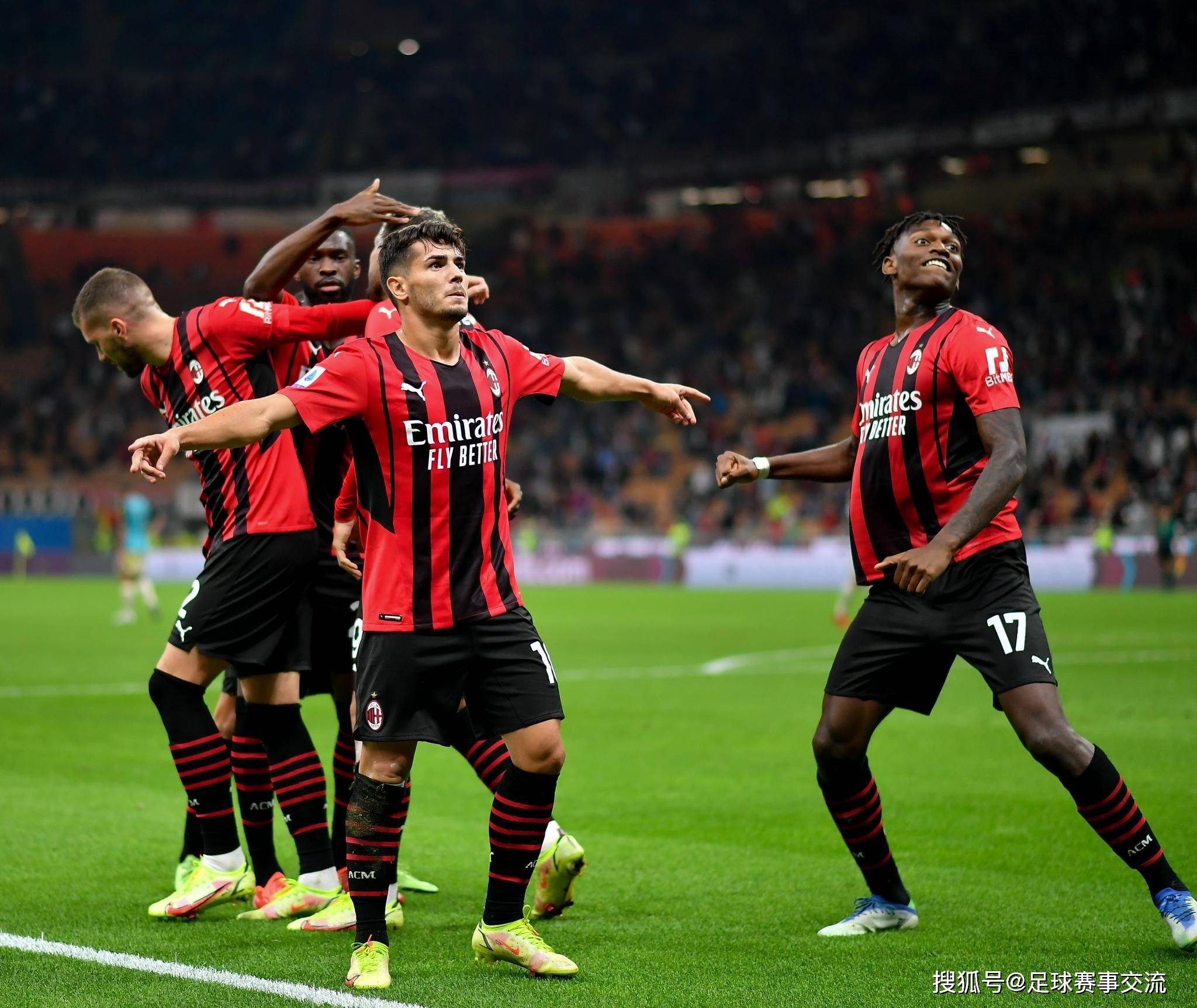 米兰德比再现,AC米兰险胜国际米兰的简单介绍 米兰德比再现,AC米兰险胜国际米兰的简单介绍