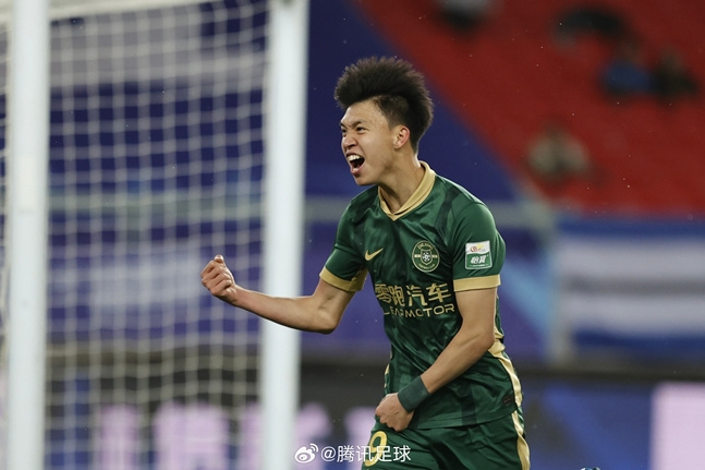 亚洲杯比赛中产生黑马,实力横空出世 亚洲杯比赛中产生黑马,实力横空出世