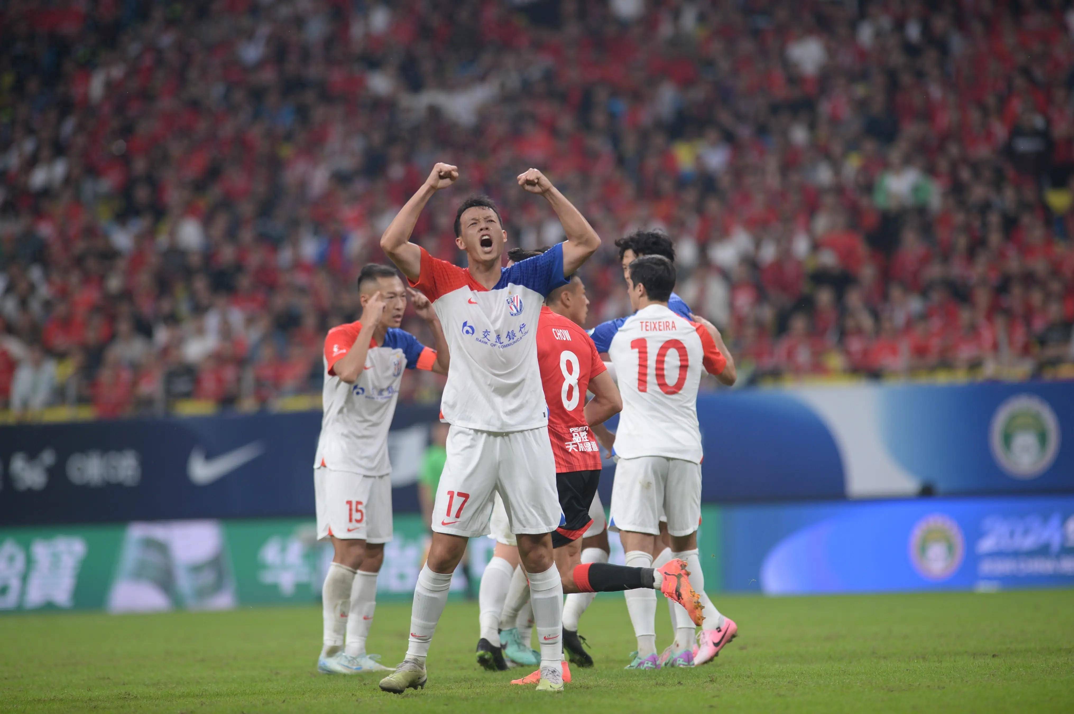 爱游戏亚洲官网-传奇球星重返中超赛场，准备为球队再战的简单介绍