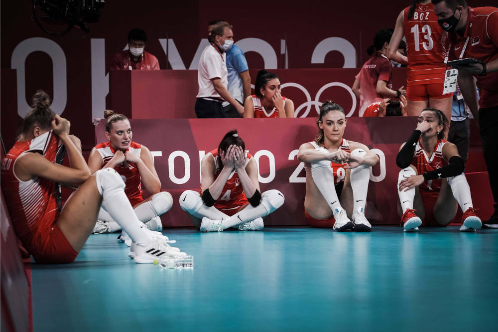 爱游戏登录入口-土耳其遭遇阿尔及利亚逆转，未能完赛