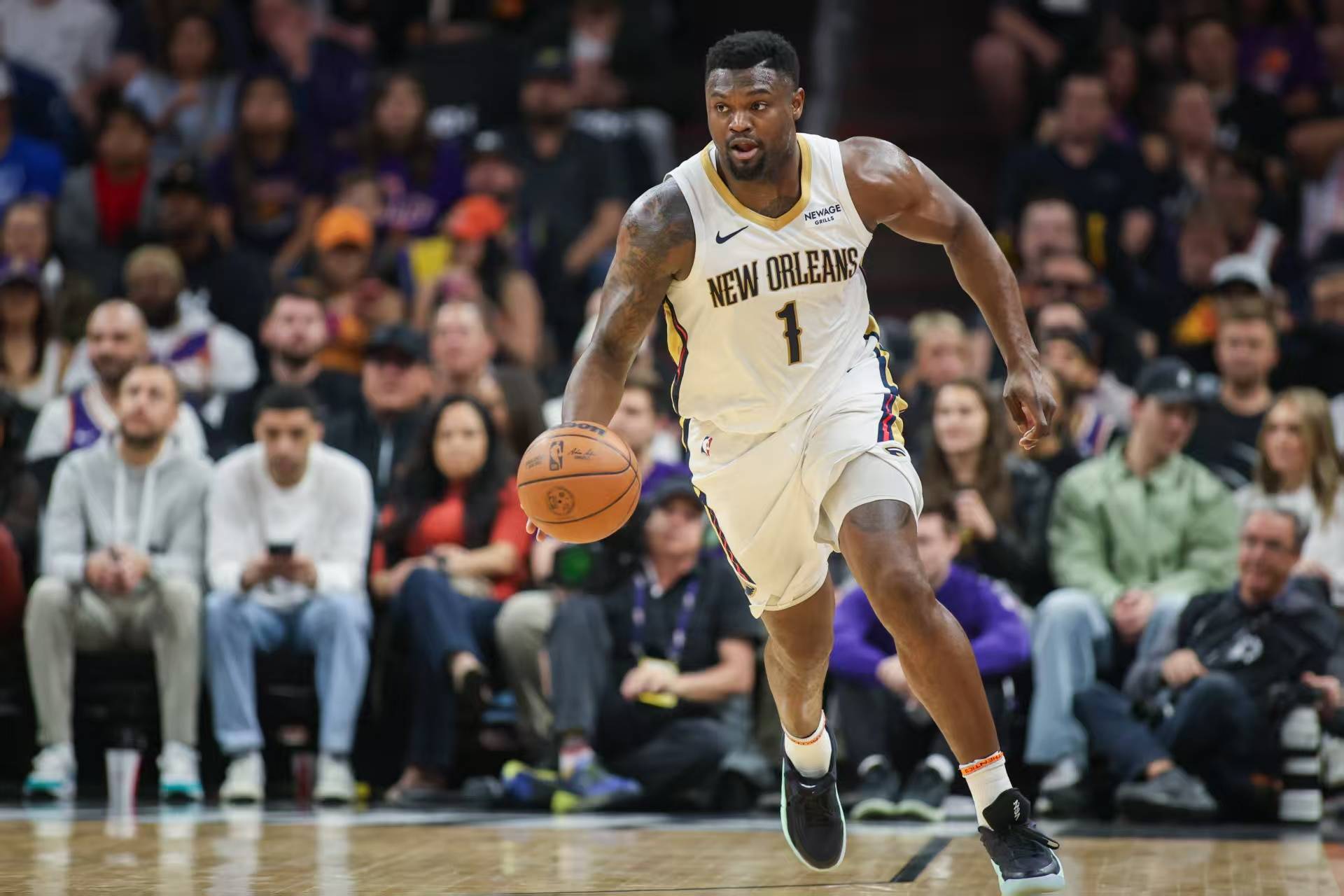 太阳队高光时刻,布克稳定表现成为最大功臣的简单介绍 太阳队高光时刻,布克稳定表现成为最大功臣的简单介绍