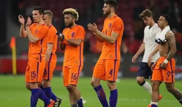 爱游戏网页版入口-丹麦队客场胜利，临门一脚晋级下一轮