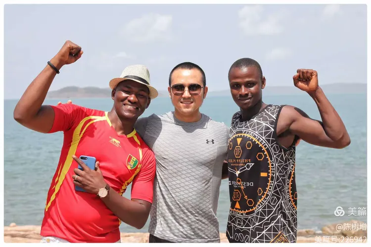 爱游戏体育官网-包含毛里塔尼亚队斗志昂扬，向前迈进的词条