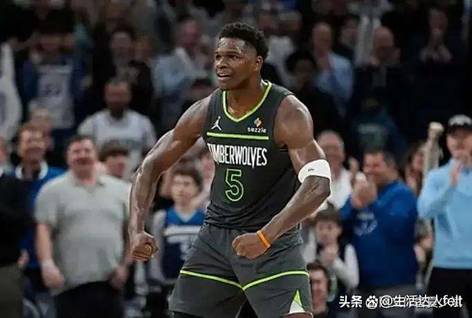 爱游戏亚洲官网-爵士不敌森林狼，米切尔戈贝尔包揽球队得分带怪败