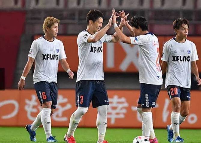 爱游戏官网-包含川崎前锋取得连胜，小组出线冲刺的词条