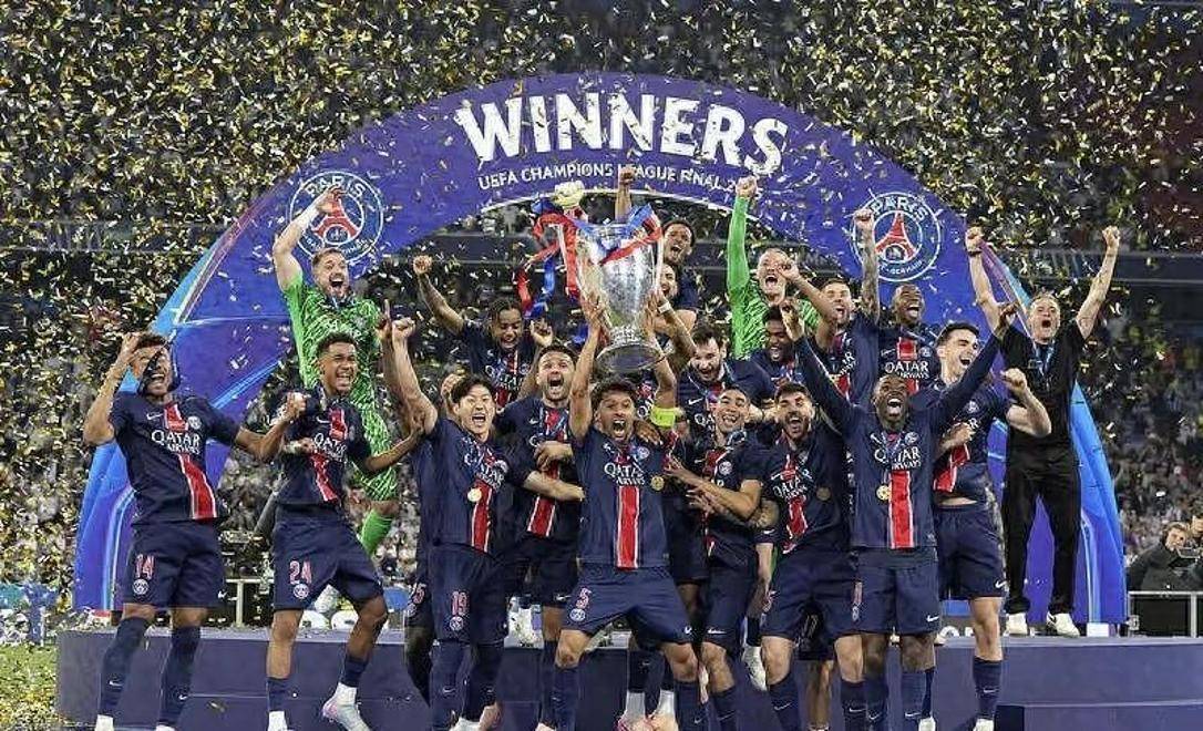 爱游戏官网-巴黎圣日耳曼大胜多特蒙德，法甲劲旅力压德甲的简单介绍