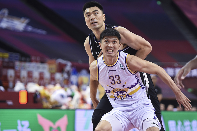 爱游戏app下载-河南男篮取得胜利，球队士气大涨