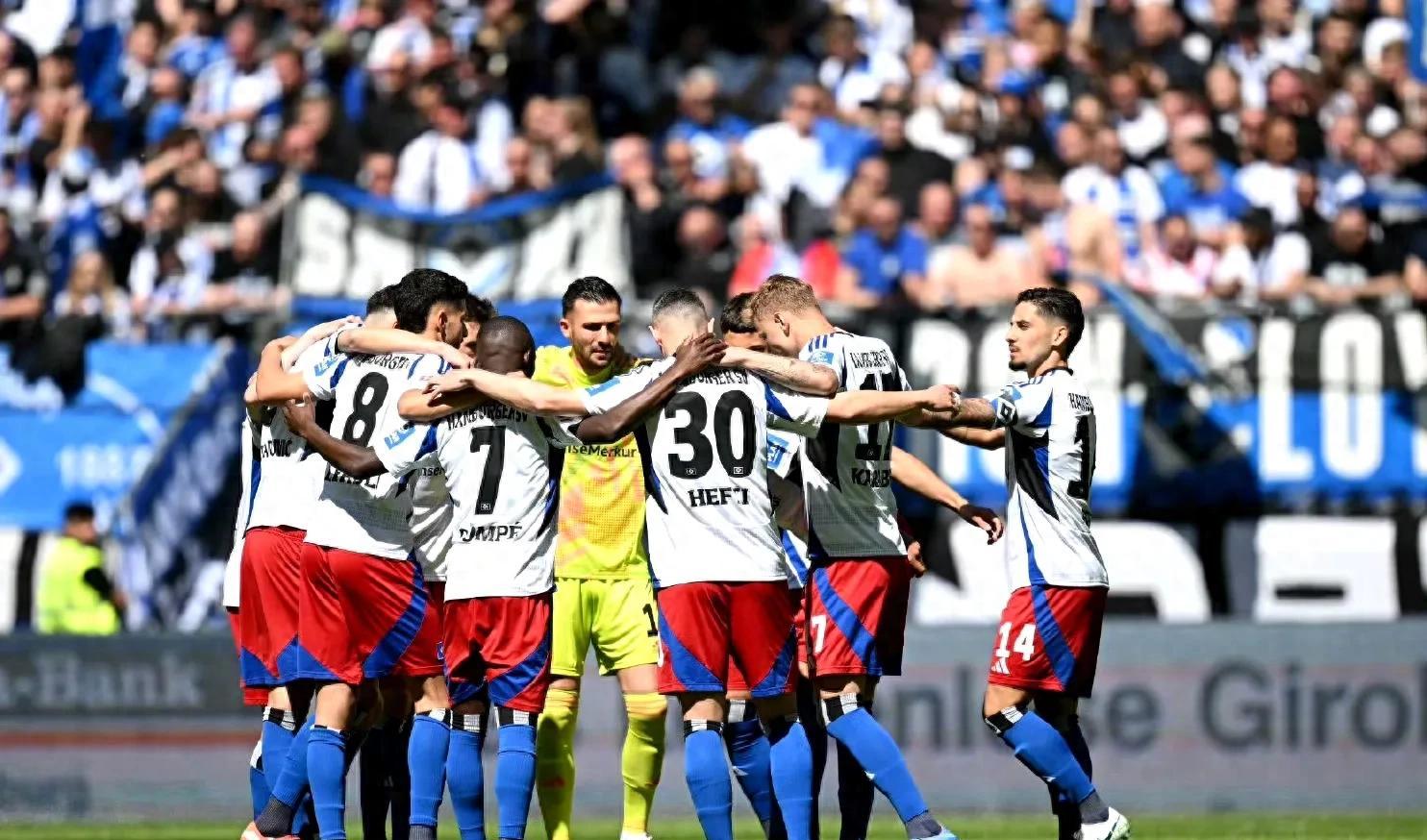 包含欧洲联赛领头羊稳坐榜首,球队实力高超的词条 包含欧洲联赛领头羊稳坐榜首,球队实力高超的词条