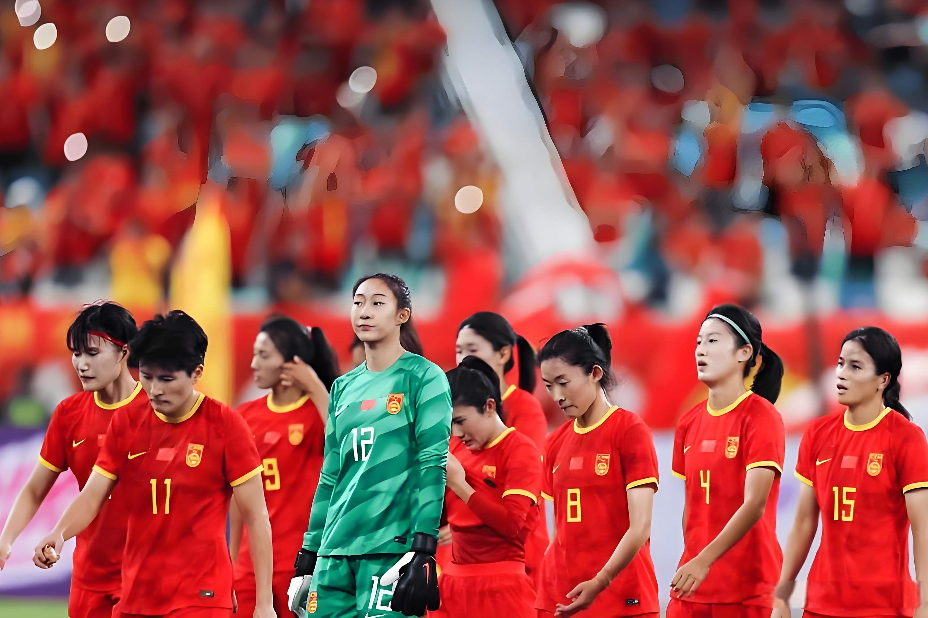 中国女足队员在亚洲比赛中的突破 中国女足队员在亚洲比赛中的突破