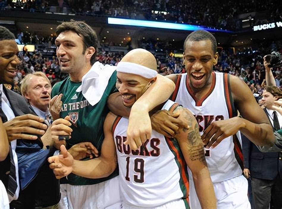 雄鹿队球星米德尔顿入选全明星赛