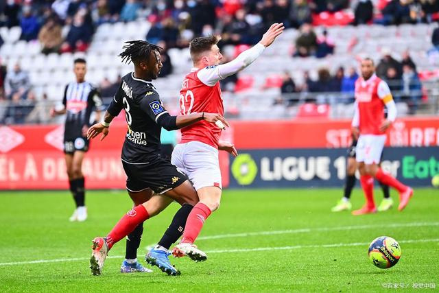 爱游戏中国官网-关于里昂遭遇客场失利，争冠形势严峻的信息