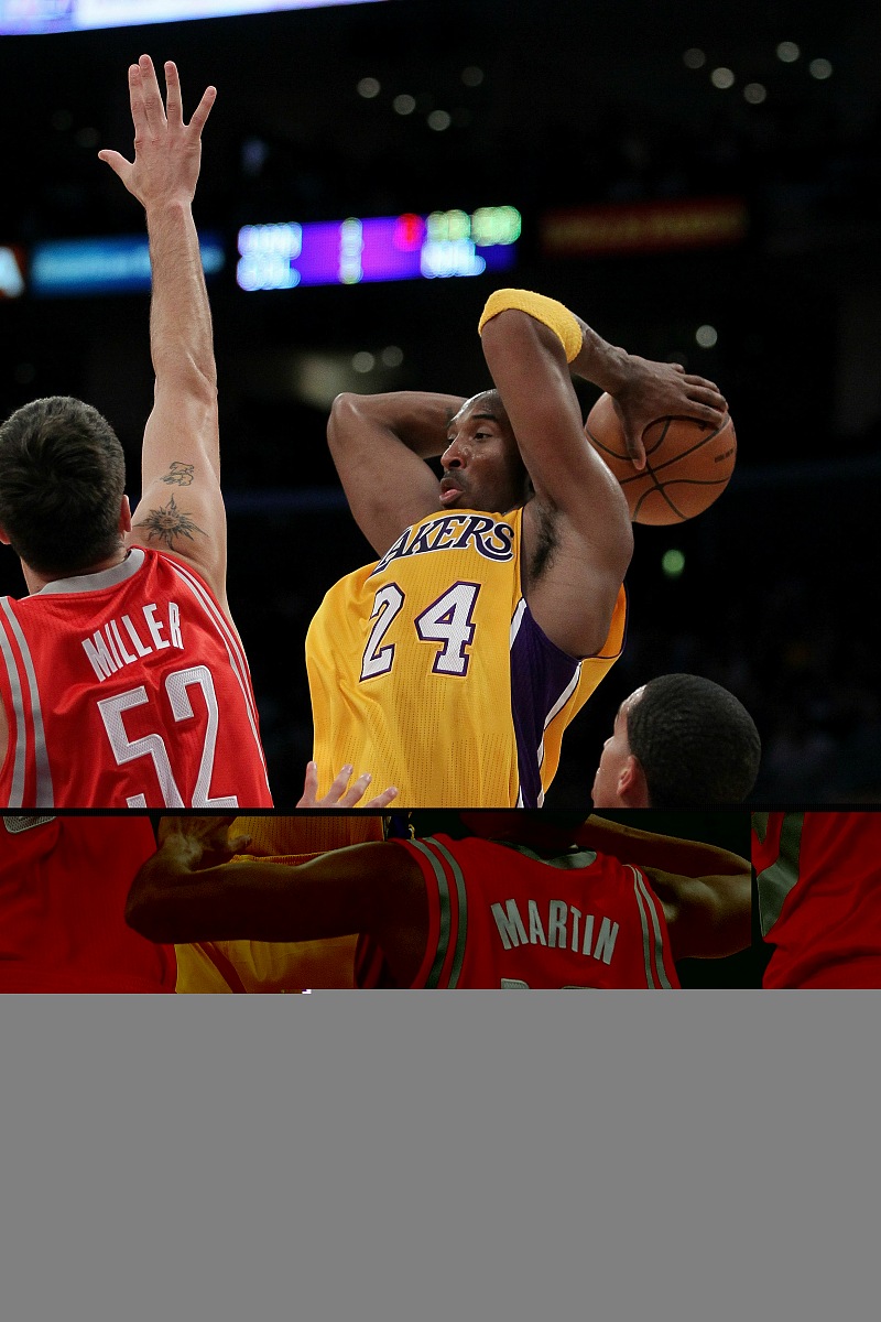 篮球比赛中球员拼尽全力，场面惊险刺激