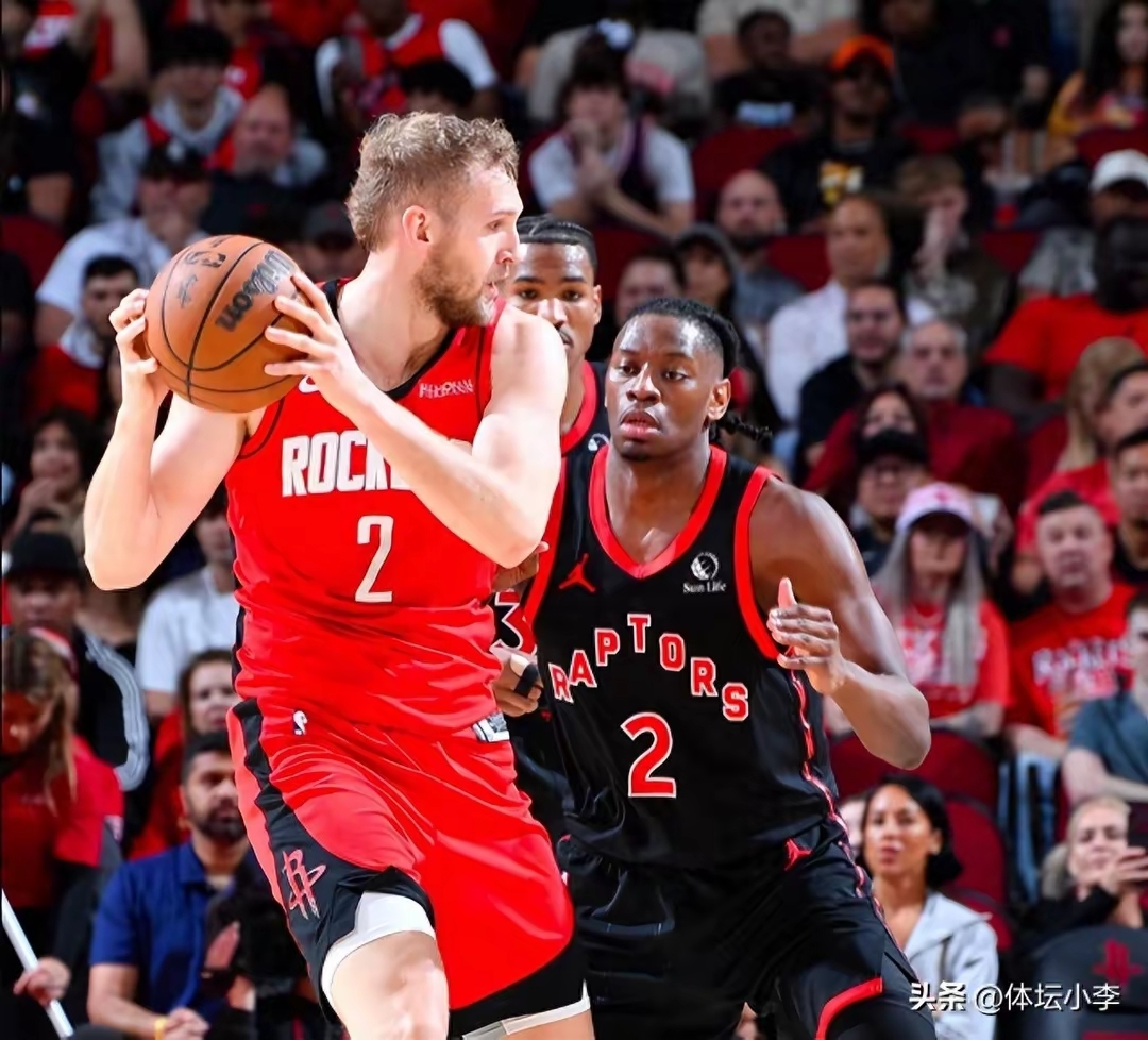 火箭主场惊险胜出，伍德实力突出的简单介绍