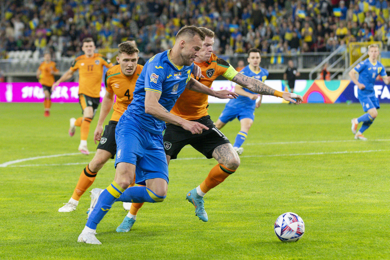 关于角逐激烈!欧预赛战队争夺晋级,实力不凡的信息 关于角逐激烈!欧预赛战队争夺晋级,实力不凡的信息