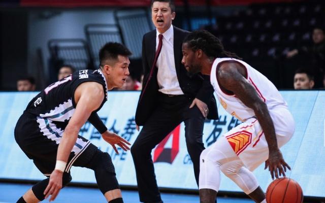 包含深圳队外援手感火热，助力赢球的词条