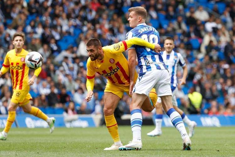 爱游戏官网-赫罗纳取胜莱万特，豪取三连胜的简单介绍