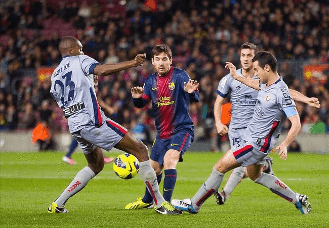 关于意大利队在与瑞士队的比赛中战平,保持小组领先的信息 关于意大利队在与瑞士队的比赛中战平,保持小组领先的信息