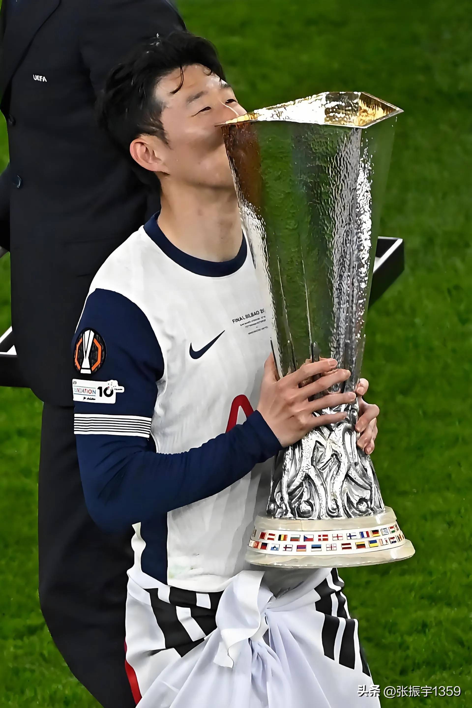 关于塞维利亚无缘胜利，客场告捷带走宝贵三分的信息