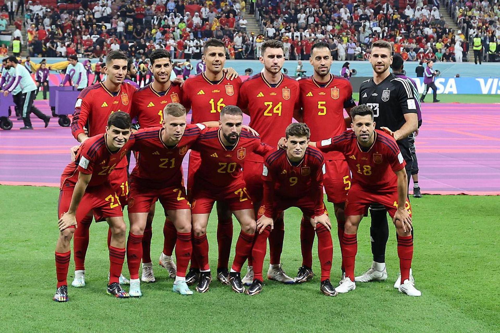 保加利亚队备战预选赛，全队备战状态逐渐提升